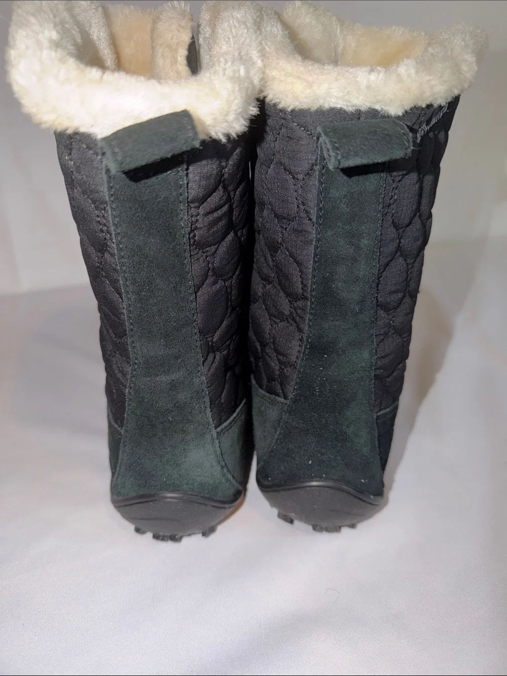 Columbia Black Omni Grip Winter Boots Women's Size 9